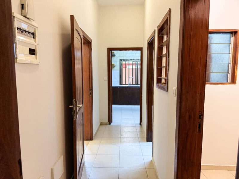 3 villa Duplex identique à vendre à vedoko-zézoumin